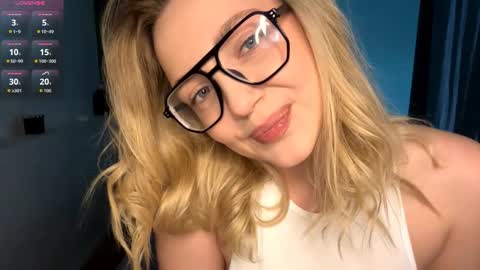 Mia online show from March 2, 2026, 5:31 pm