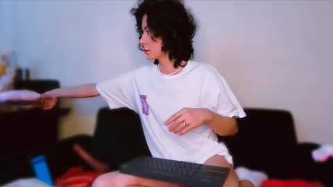 Snapshot of miabeautyxxx chatting on February 21, 2025, 3:21 pm miabeautyxxx online show from February 21, 2025, 3:21 pm