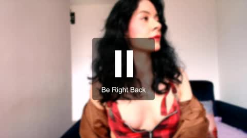 miabeautyxxx online show from April 11, 2026, 2:10 pm