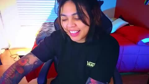 Mia online show from January 7, 2025, 12:13 am