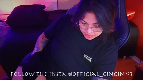 Mia online show from February 8, 2025, 2:58 am