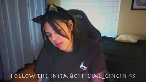 Mia online show from February 16, 2025, 12:19 am