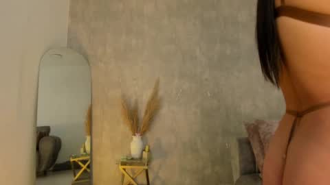 miacooper online show from January 29, 2025, 3:26 pm