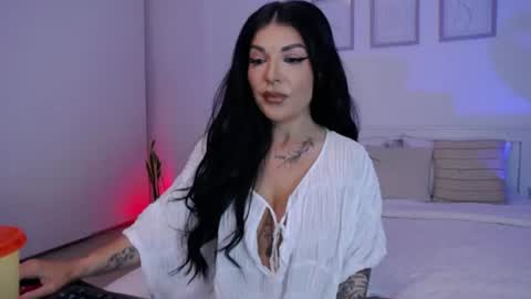 miacute4u online show from July 31, 2026, 5:45 pm