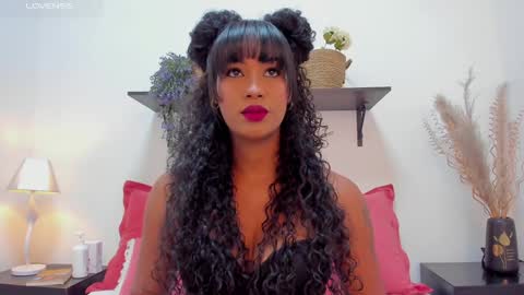 Snapshot of miaebony_ chatting on January 8, 2025, 6:41 pm Call me Mia online show from January 8, 2025, 6:41 pm