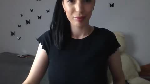 Snapshot of miaflame78 chatting on May 17, 2026, 8:27 pm Mia online show from May 17, 2026, 8:27 pm