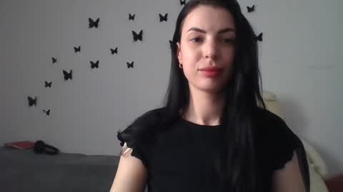 Snapshot of miaflame78 chatting on May 19, 2026, 9:32 pm Mia online show from May 19, 2026, 9:32 pm