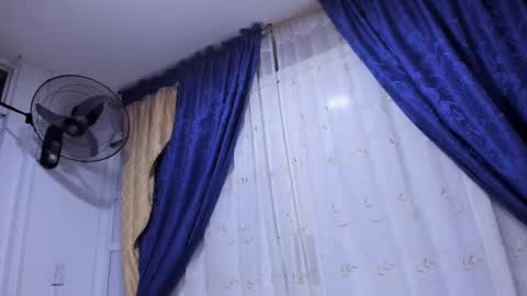 Miah Collins online show from March 6, 2025, 11:03 am