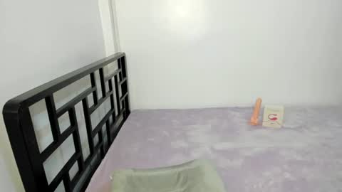 Snapshot of miah_here chatting on July 20, 2026, 7:49 pm Miah online show from July 20, 2026, 7:49 pm