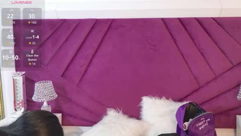 miahantonelli online show from February 12, 2026, 7:31 pm