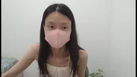 miahchan68 online show from October 12, 2025, 4:00 am