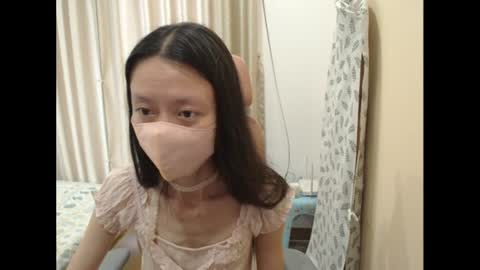 miahchan68 online show from July 2, 2026, 3:23 am