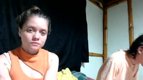 Snapshot of miahells chatting on July 2, 2026, 3:56 am Mia Sam online show from July 2, 2026, 3:56 am