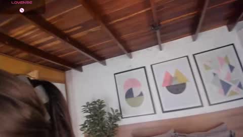 Mia  online show from November 9, 2025, 3:38 am