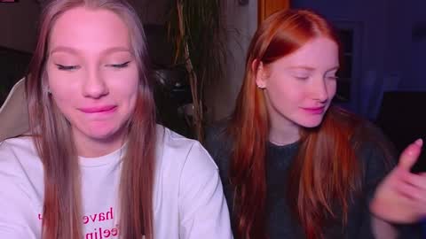 milanaaaa online show from January 24, 2025, 1:35 am