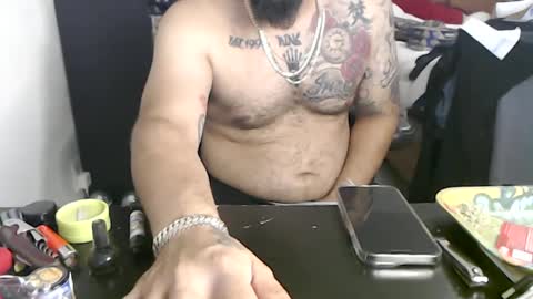 Mark online show from October 12, 2025, 4:33 am