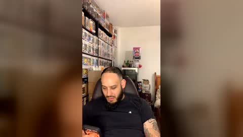 Mark online show from April 15, 2026, 3:35 am