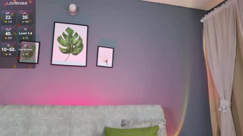 Mia online show from February 17, 2026, 1:51 pm