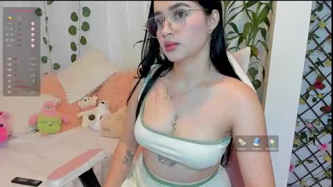 mia 600am-1000am Colombia time online show from March 2, 2025, 2:30 am