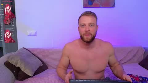 Snapshot of miamax88 chatting on March 1, 2025, 7:08 am BestMarriedCouple online show from March 1, 2025, 7:08 am