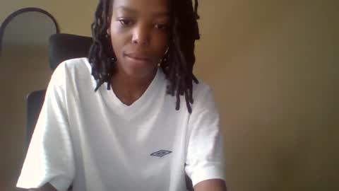 Muffin online show from April 1, 2026, 1:39 am