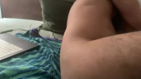 Snapshot of miamifit chatting on May 15, 2026, 4:41 am miamifit online show from May 15, 2026, 4:41 am