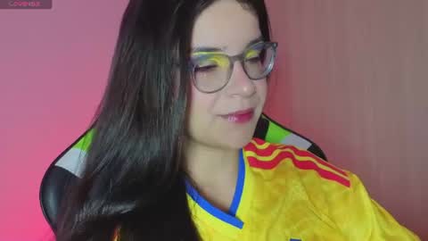 Mia online show from June 18, 2026, 7:08 am