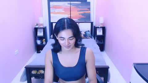 miamoreamara69 online show from July 27, 2026, 5:42 pm