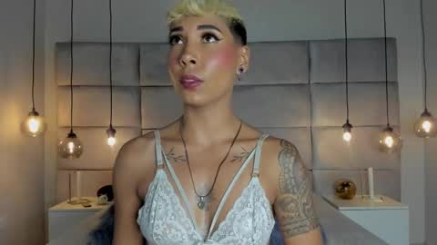 Mia Morgann online show from January 25, 2025, 10:39 pm