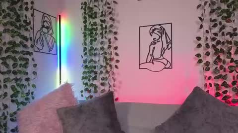 Mia Morgann online show from March 11, 2026, 1:17 pm