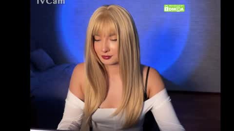 Snapshot of miamysterly chatting on May 13, 2026, 2:25 pm miamysterly online show from May 13, 2026, 2:25 pm