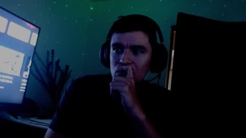 miaou_miaou online show from January 9, 2025, 5:22 pm