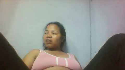 miarii online show from November 7, 2025, 5:13 pm