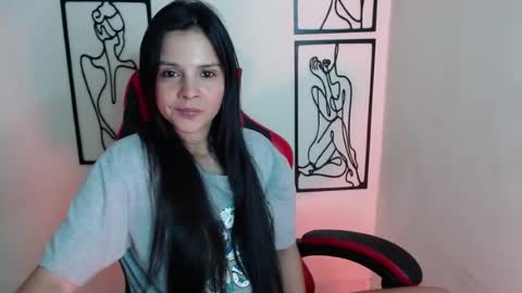 Snapshot of miarobinn_ chatting on July 26, 2026, 12:12 pm miarobinn_ online show from July 26, 2026, 12:12 pm