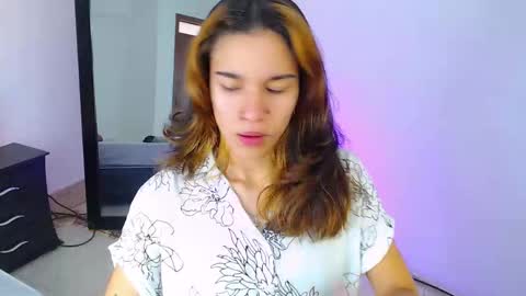 Snapshot of miascarlet_16 chatting on January 14, 2026, 7:41 pm miascarlet_16 online show from January 14, 2026, 7:41 pm