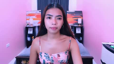 Snapshot of miasmith09 chatting on May 12, 2026, 6:10 am Pau and jence online show from May 12, 2026, 6:10 am