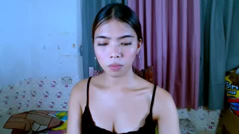 Snapshot of miasmith09 chatting on May 14, 2026, 1:40 pm Pau and jence online show from May 14, 2026, 1:40 pm