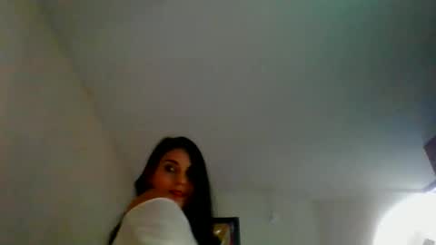 Snapshot of miaswee2026 chatting on June 3, 2026, 12:19 pm MiaSweet online show from June 3, 2026, 12:19 pm