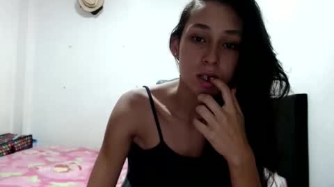 Snapshot of miasweet333 chatting on February 7, 2026, 6:44 pm mia online show from February 7, 2026, 6:44 pm