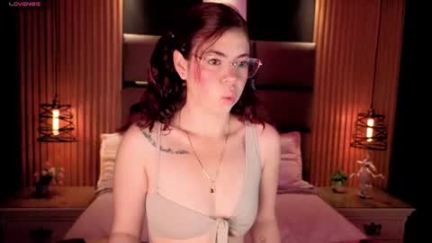 Snapshot of miatorres4 chatting on July 2, 2026, 11:27 am miatorres4 online show from July 2, 2026, 11:27 am