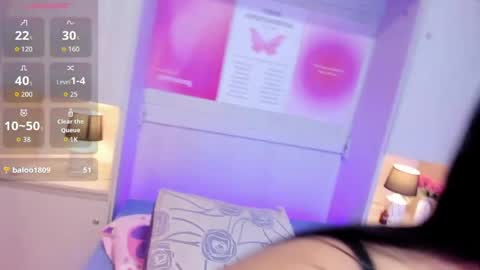 Snapshot of miaturnerr_ chatting on June 6, 2026, 4:17 am miaturnerr_ online show from June 6, 2026, 4:17 am
