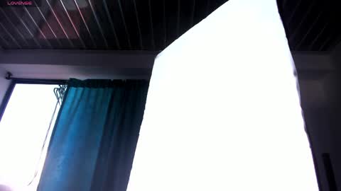 Snapshot of miavillalobos_ chatting on April 23, 2026, 10:45 pm Mia Villalobos online show from April 23, 2026, 10:45 pm