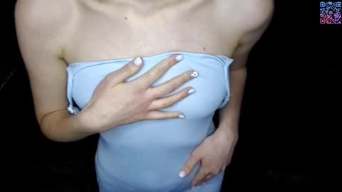 Luna online show from January 5, 2026, 5:27 pm