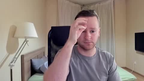 Snapshot of michael_birkin chatting on January 12, 2025, 4:10 am Michael Birkin online show from January 12, 2025, 4:10 am