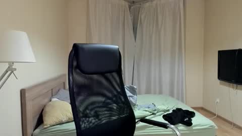 Snapshot of michael_birkin chatting on October 13, 2025, 3:50 am Michael Birkin online show from October 13, 2025, 3:50 am