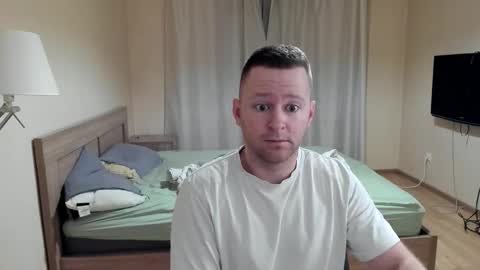 Snapshot of michael_birkin chatting on December 21, 2025, 3:57 am Michael Birkin online show from December 21, 2025, 3:57 am