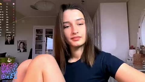 Emily online show from December 22, 2025, 12:24 pm