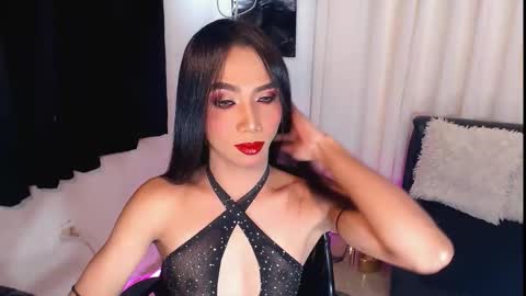 michaelagoddess online show from October 9, 2025, 5:22 pm