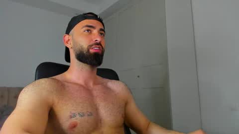 Snapshot of michaelevansx chatting on May 7, 2026, 7:52 pm MichaelEvansx online show from May 7, 2026, 7:52 pm