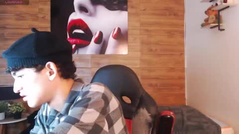 michaelkoiv online show from April 18, 2026, 11:36 am